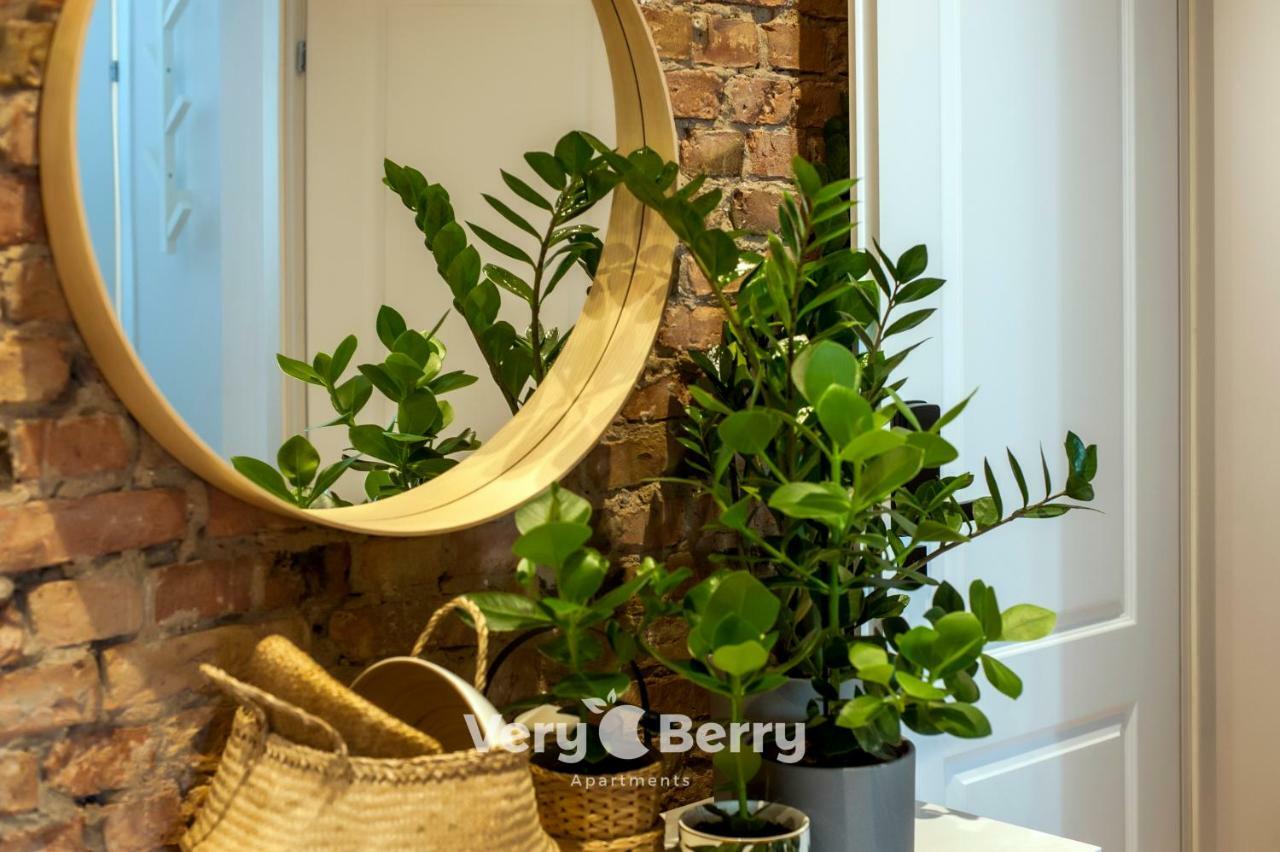 Very Berry - Glogowska 35A - Mtp Apartments - Self Check In 24H Poznań Exteriör bild