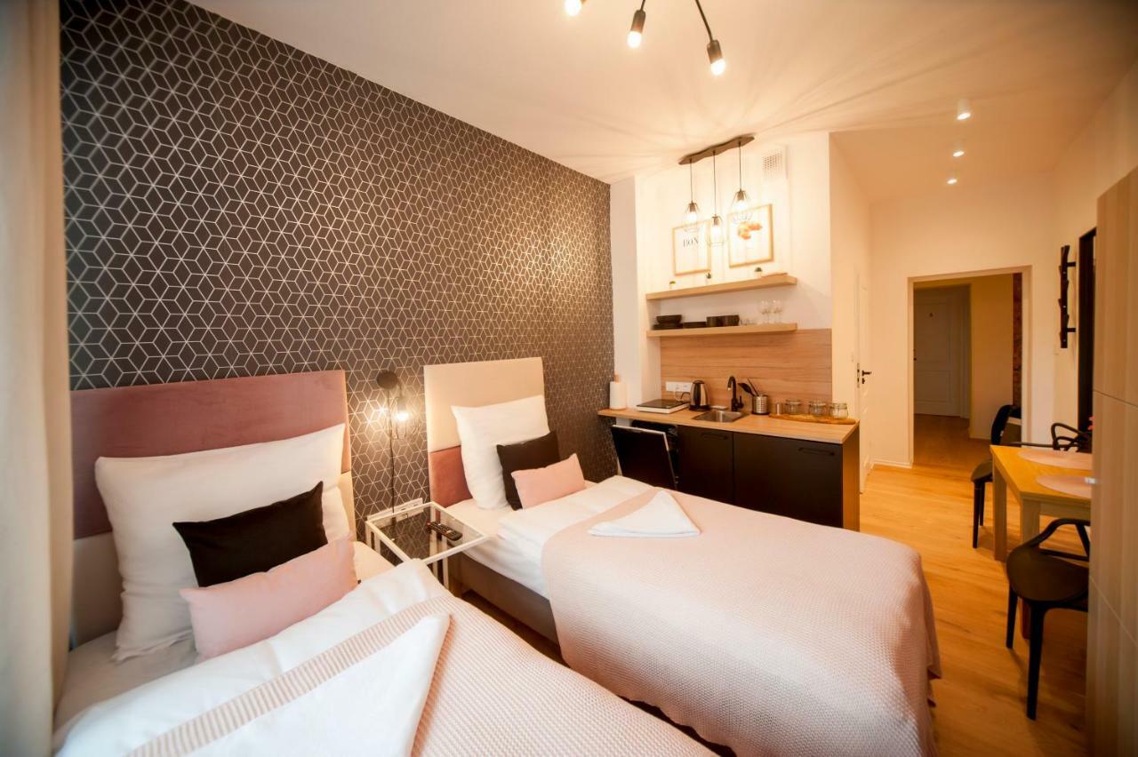 Very Berry - Glogowska 35A - Mtp Apartments - Self Check In 24H Poznań Exteriör bild