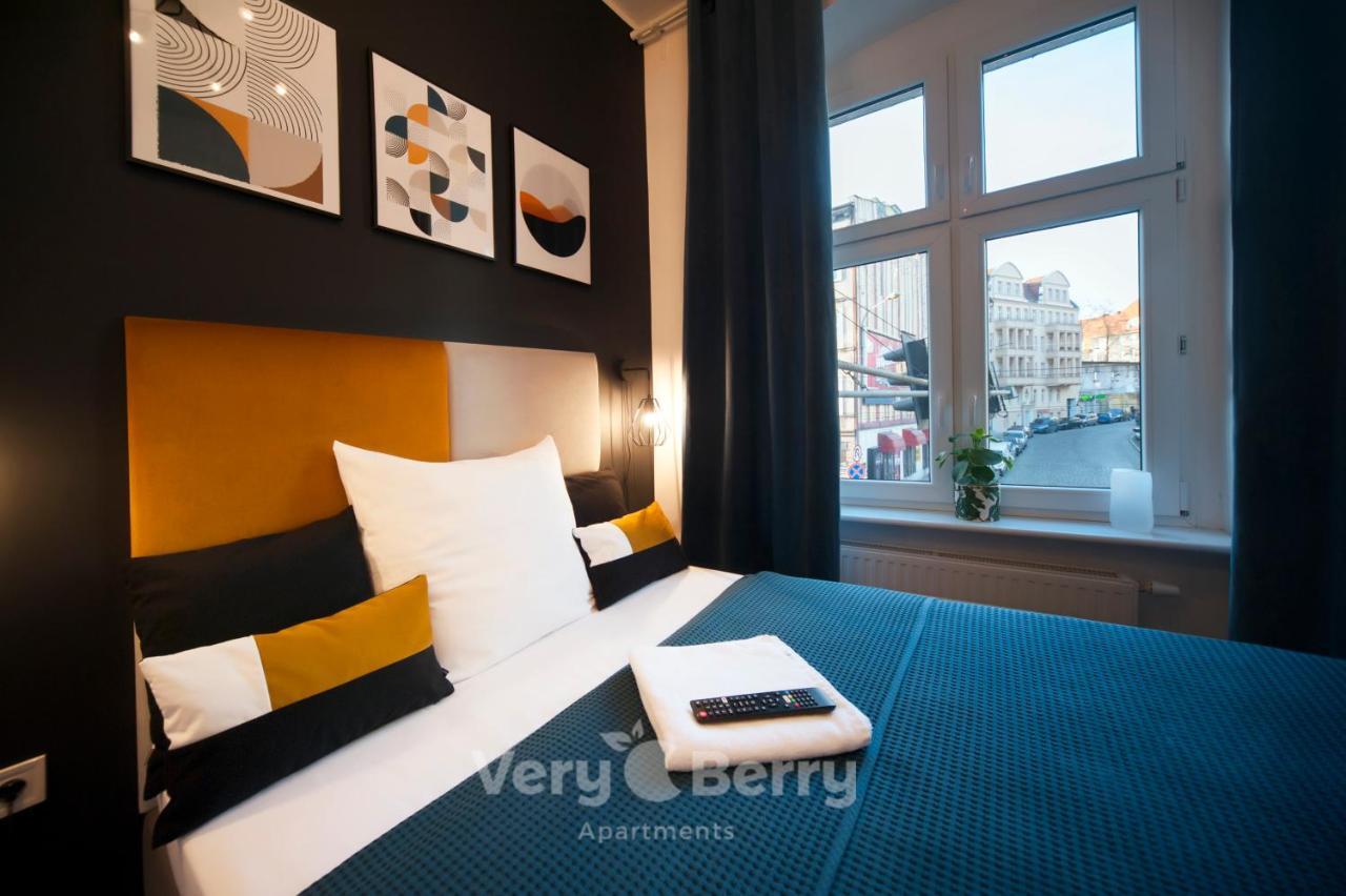Very Berry - Glogowska 35A - Mtp Apartments - Self Check In 24H Poznań Exteriör bild