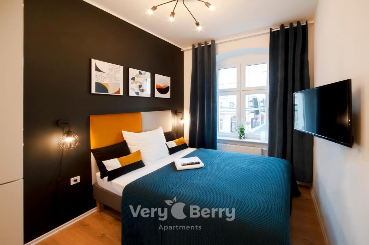 Very Berry - Glogowska 35A - Mtp Apartments - Self Check In 24H Poznań Exteriör bild