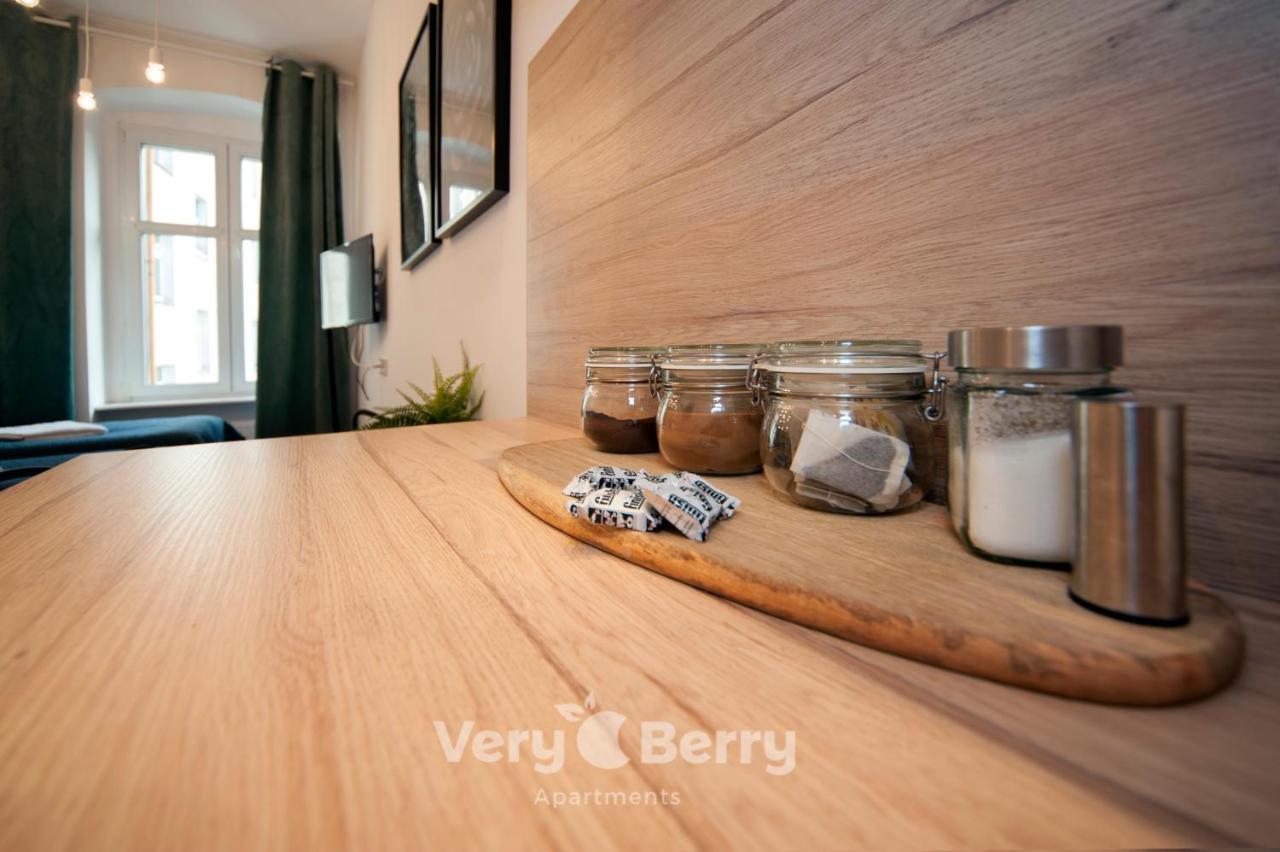 Very Berry - Glogowska 35A - Mtp Apartments - Self Check In 24H Poznań Exteriör bild